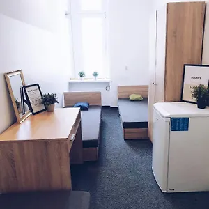 https://kosciuszki-hostel-pokoje-lozka.hotelswroclaw.com